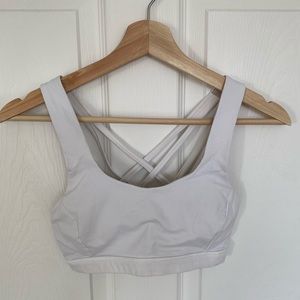 LULULEMON White Free to be Serene Bra Size 2